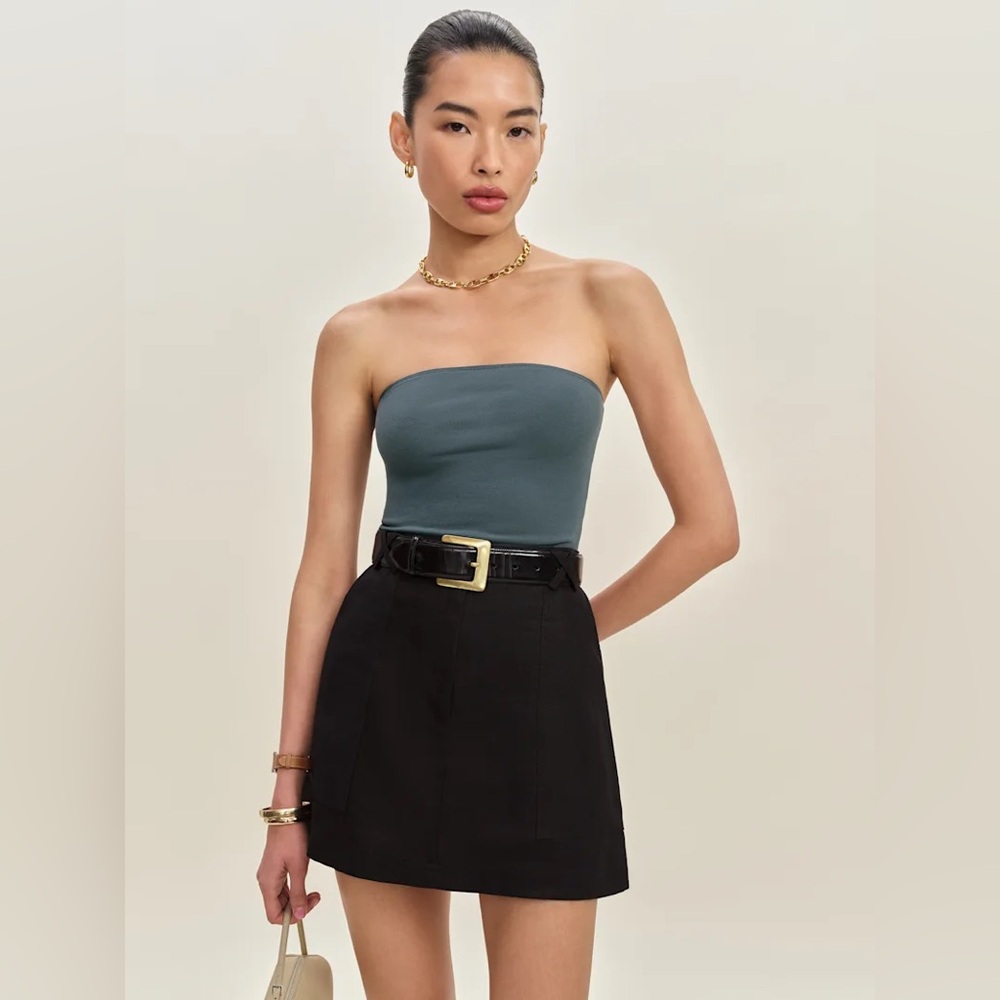 NWT reformation Etta linen skirt in black- size 2